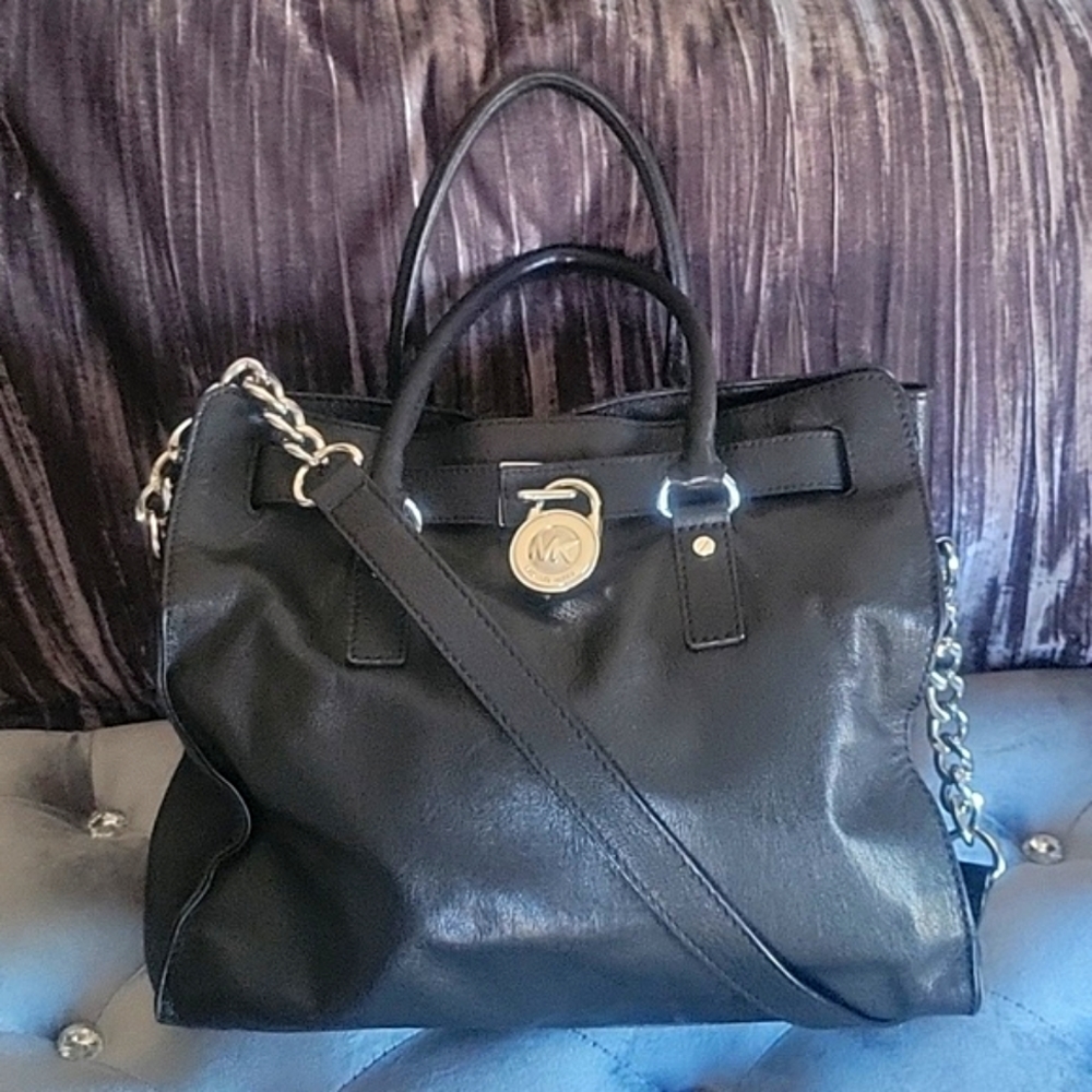 Michael Kors Black Pebble Grain Leather Hamilton Bag Purse